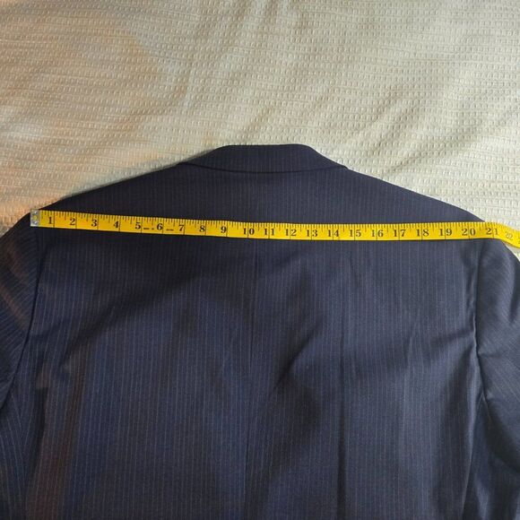 Jos. A. Bank 1905 Tailored Fit Navy Pinstripe Wool Suit Coat 46R - Picture 14 of 15